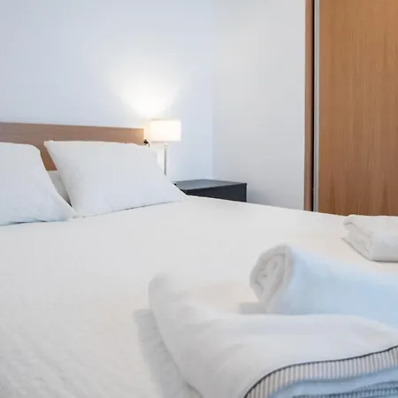 Colon En Appartement Cadix